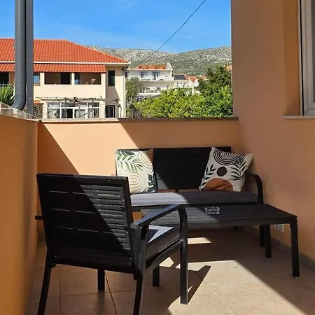 Appartamento With Parking Space - 25305