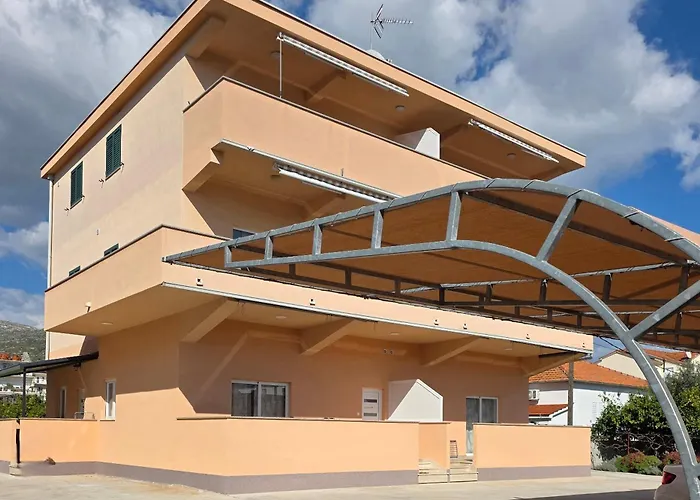 Apartment With Parking Space - 25305